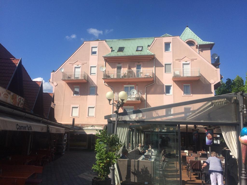 City Center Apartments Heviz Luaran gambar